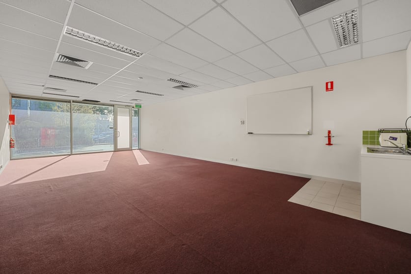 Click to view all images 3/17-19 Miles Street Mulgrave VIC 3170 - Image 3