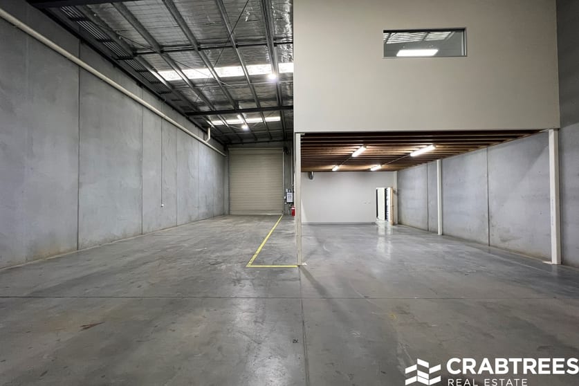 Click to view all images 1/26-28 Abbott Road Hallam VIC 3803 - Image 2