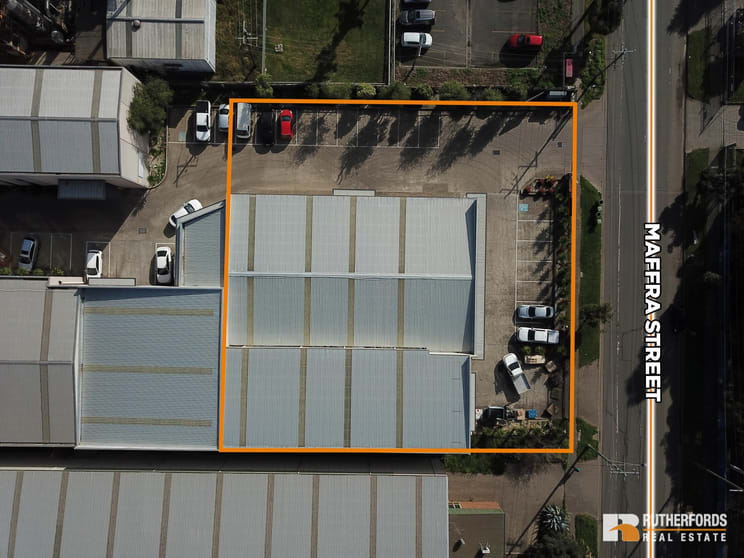 Click to view all images 1/79 Maffra Street Coolaroo VIC 3048 - Image 3