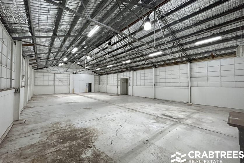 Click to view all images 33c Clifford Street Huntingdale VIC 3166 - Image 3