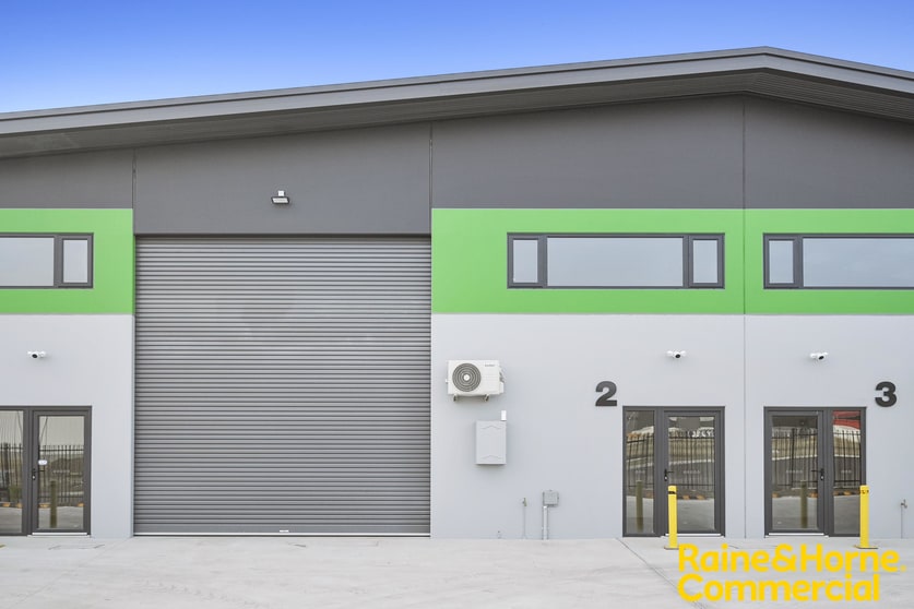 Click to view all images Unit 2/59 Cherokee Drive Cambridge TAS 7170 - Image 3
