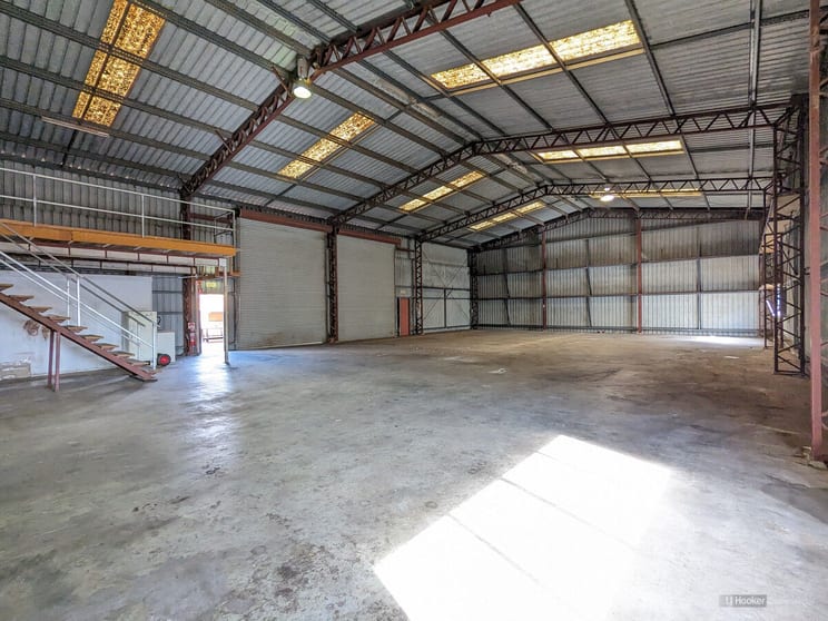 Click to view all images 1 Progress Court Harlaxton QLD 4350 - Image 3