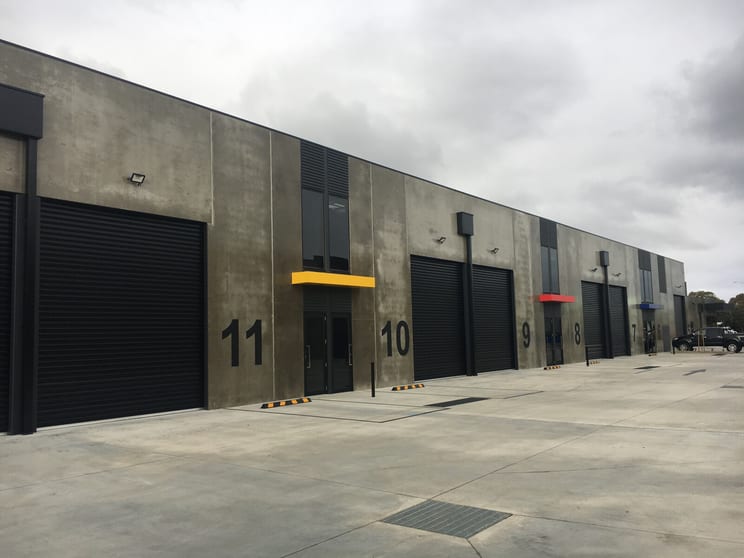 Click to view all images 11/2 Thomsons Road Keilor Park VIC 3042 - Image 2