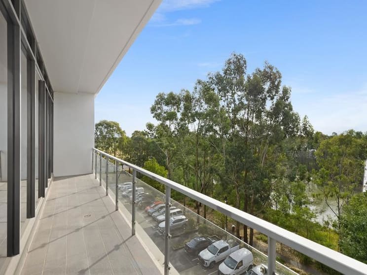 Click to view all images Suite 302/5 Celebration Drive Bella Vista NSW 2153 - Image 2
