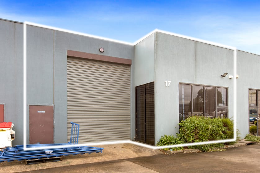 Click to view all images 17/5 Samantha Court Knoxfield VIC 3180 - Image 2