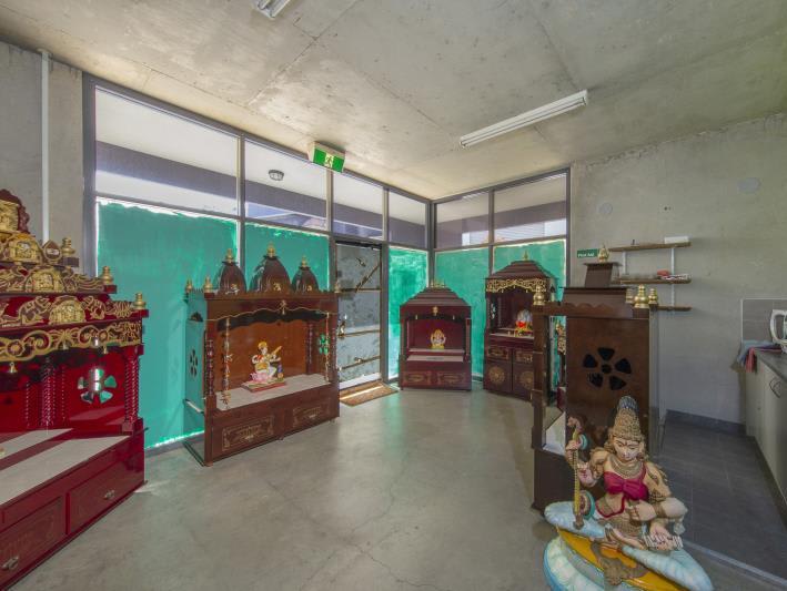 Click to view all images Smithfield NSW 2164 - Image 3