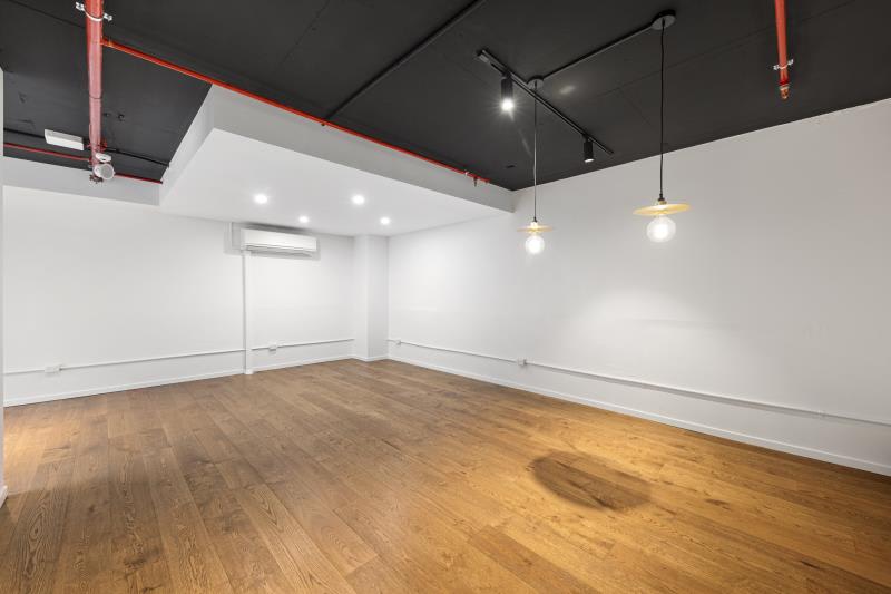 Click to view all images Level 1 Suite 103/5-7 Carlton Street Prahran VIC 3181 - Image 2