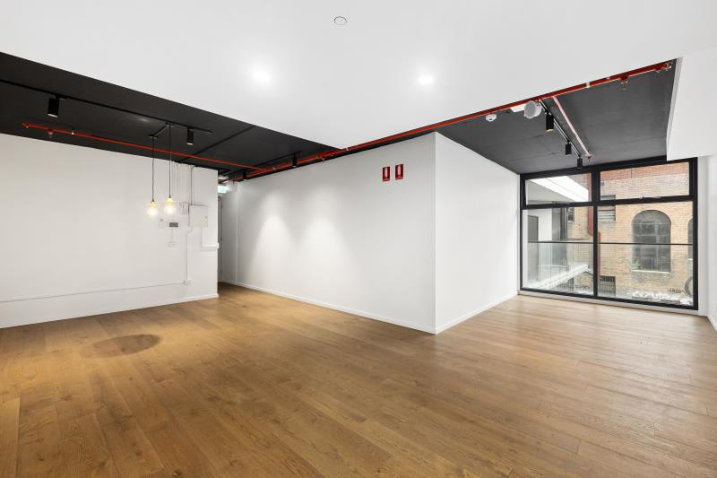 Click to view all images Level 1 Suite 103/5-7 Carlton Street Prahran VIC 3181 - Image 3