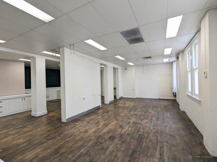 3/138 Margaret Street Toowoomba City QLD 4350 - Image 3
