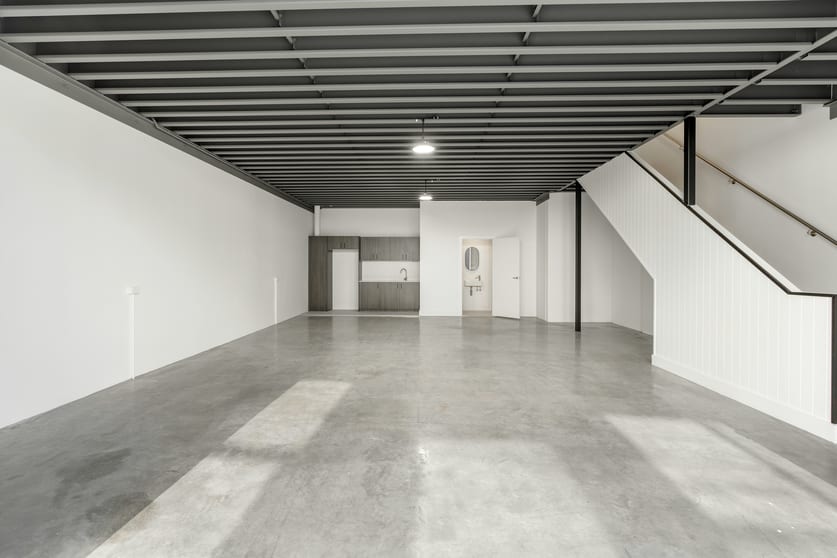 Click to view all images 19/25 Alex Fisher Drive Burleigh Heads QLD 4220 - Image 2