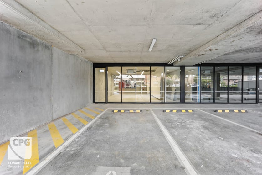 Click to view all images Showroom 2/38 Cawarra Road Caringbah NSW 2229 - Image 2