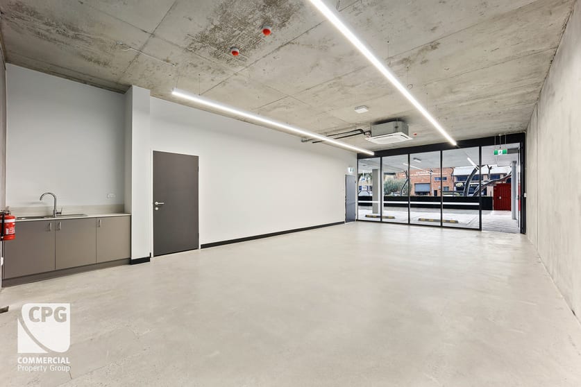 Click to view all images Showroom 2/38 Cawarra Road Caringbah NSW 2229 - Image 1