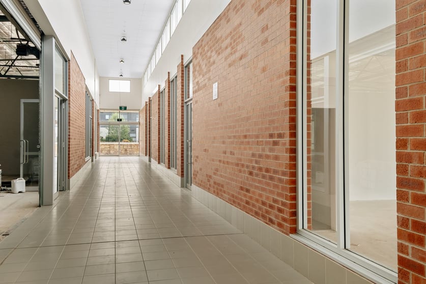 Click to view all images unit 2/1 Fairhall Street Coombs ACT 2611 - Image 3