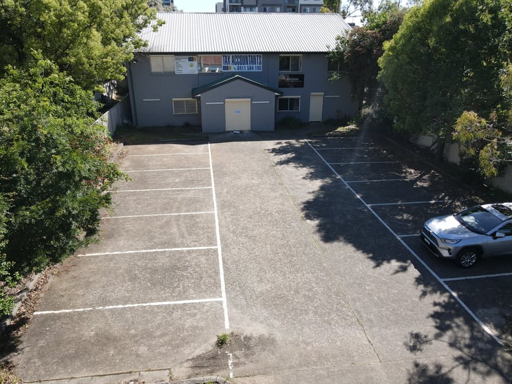 Click to view all images Suite 5/23 Chamberlain Street Campbelltown NSW 2560 - Image 2