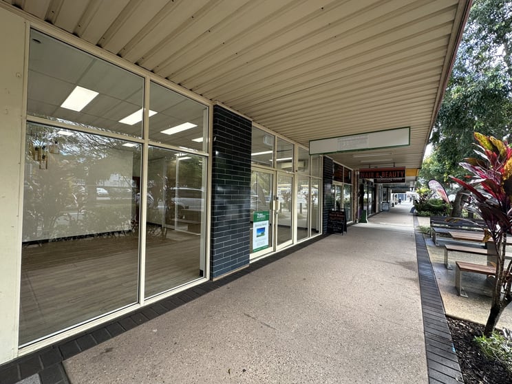 Click to view all images 4/7 Turner street Beerwah QLD 4519 - Image 3