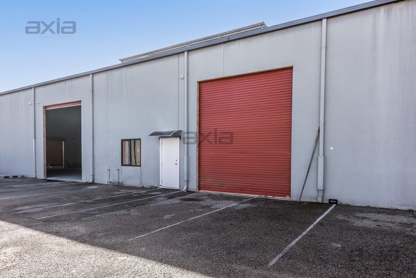 Click to view all images 4/7 Montgomery Way Malaga WA 6090 - Image 2