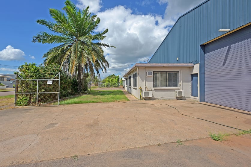 Click to view all images 12 Albatross Street Winnellie NT 0820 - Image 3