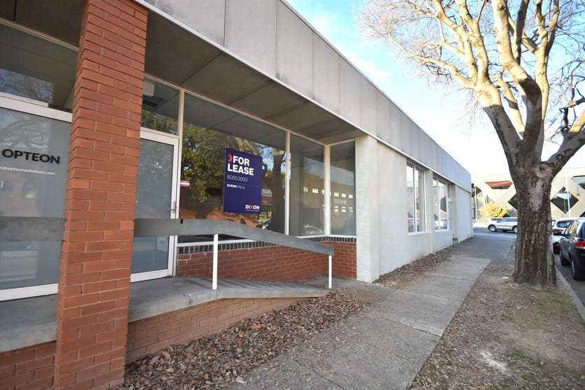 2/529 Kiewa Street Albury NSW 2640 - Image 2
