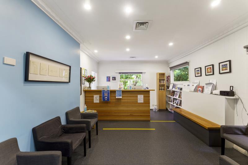 Click to view all images 290 Springvale Road Glen Waverley VIC 3150 - Image 2