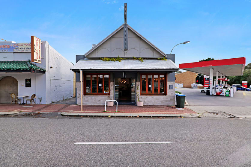 Click to view all images 11 Broadway Nedlands WA 6009 - Image 2