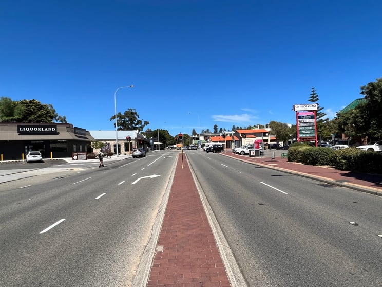 Click to view all images 3/569 Stirling Highway Cottesloe WA 6011 - Image 1
