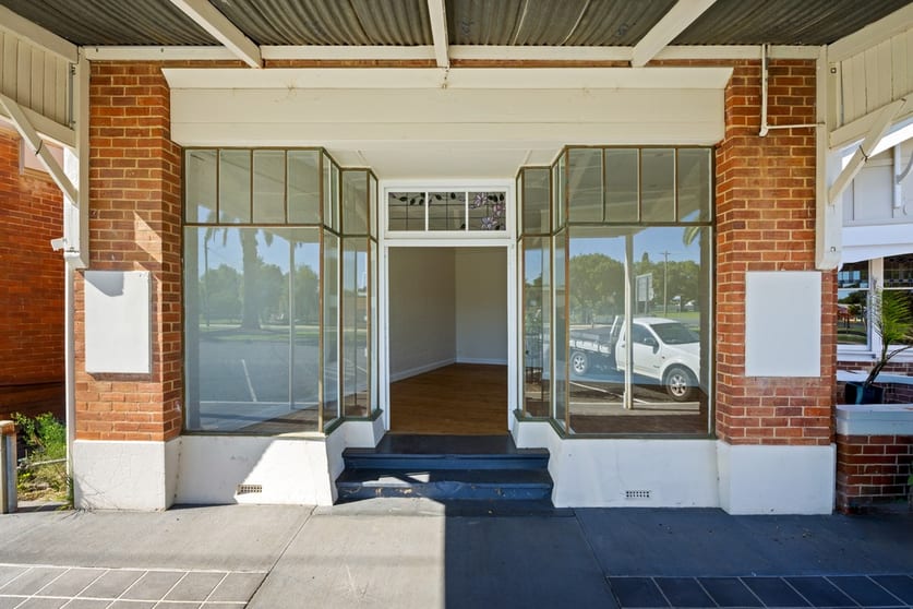 Click to view all images 23 Balfour Street Culcairn NSW 2660 - Image 3