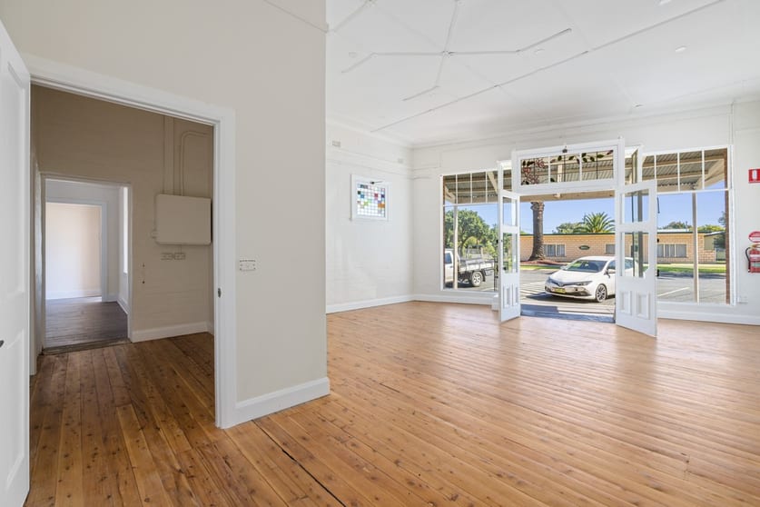 Click to view all images 23 Balfour Street Culcairn NSW 2660 - Image 2