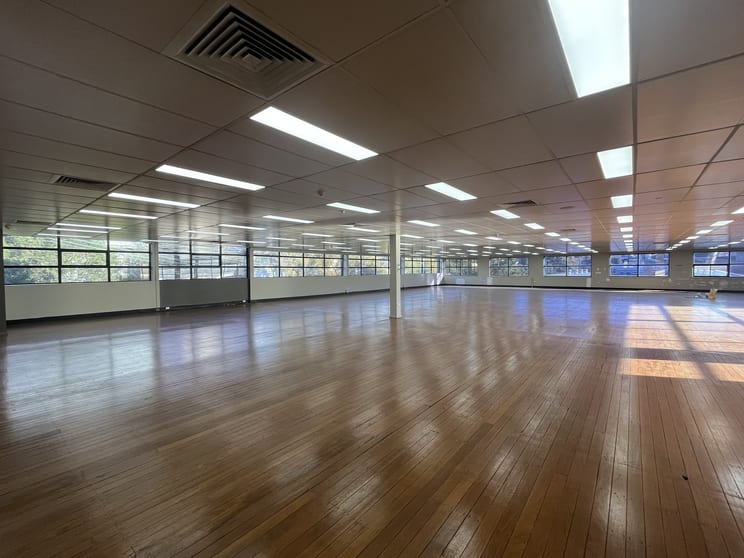 Click to view all images 20 Herbert Street Artarmon NSW 2064 - Image 3