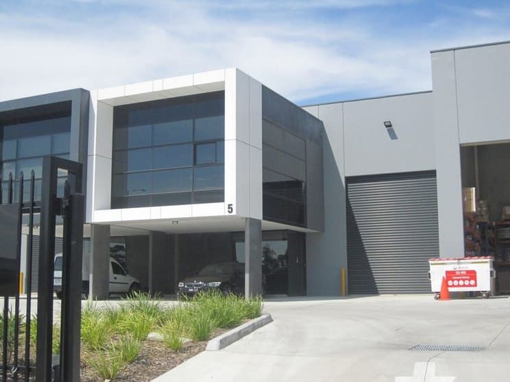 Click to view all images Unit 5/2 Indian Drive Keysborough VIC 3173 - Image 1