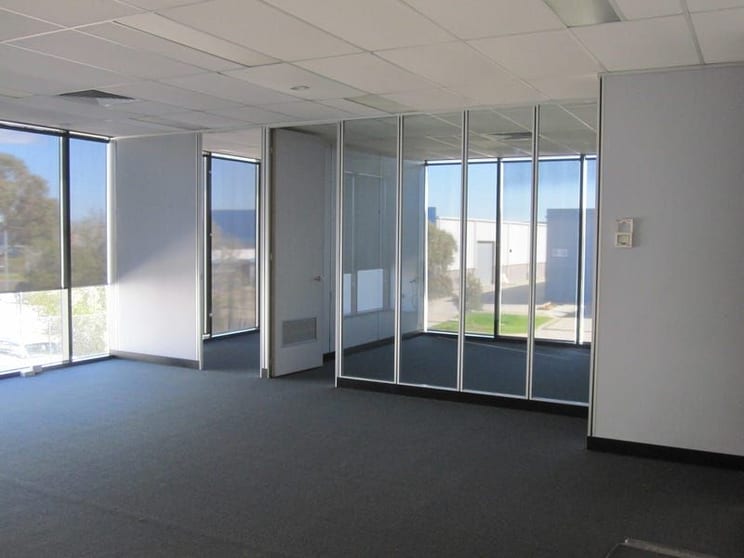 Click to view all images 105 Williams Road Dandenong VIC 3175 - Image 3