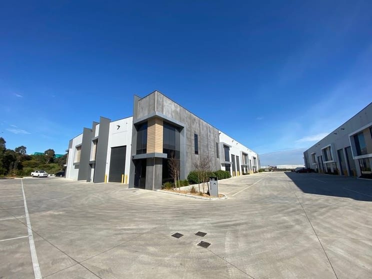26 Mediterranean Circuit Keysborough VIC 3173 - Image 2