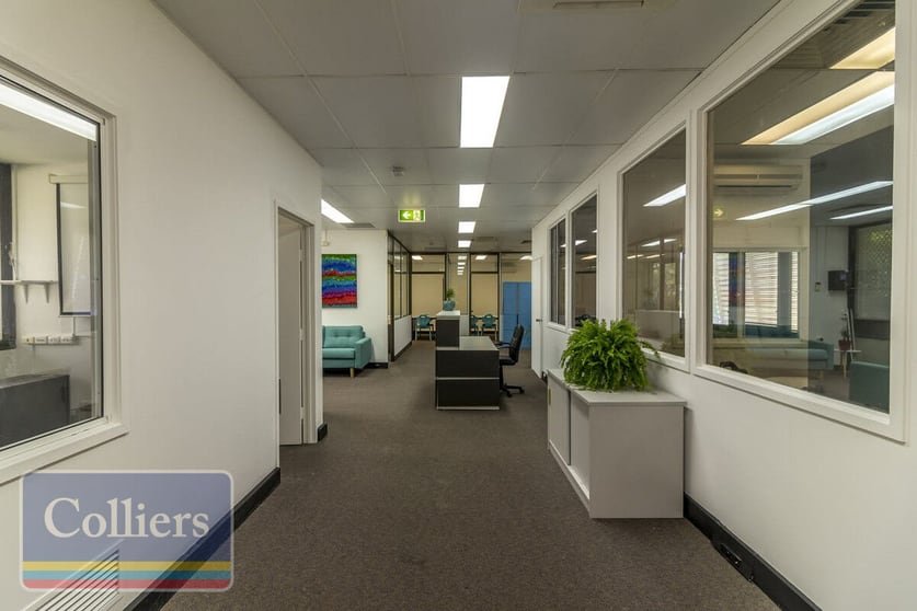 Click to view all images 2/79 Perkins Street West Railway Estate QLD 4810 - Image 3