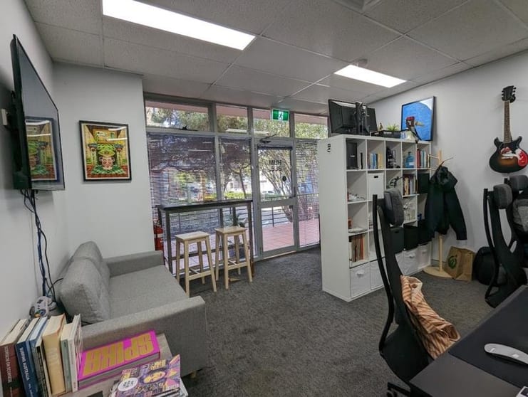 Click to view all images Brookvale NSW 2100 - Image 3