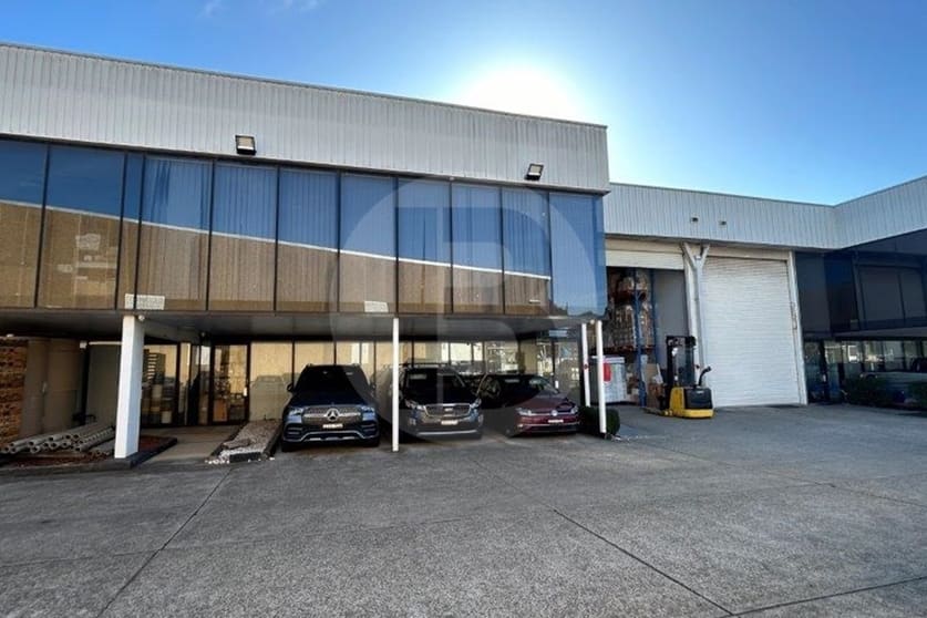 Click to view all images 2/22-24 STEEL STREET Blacktown NSW 2148 - Image 1