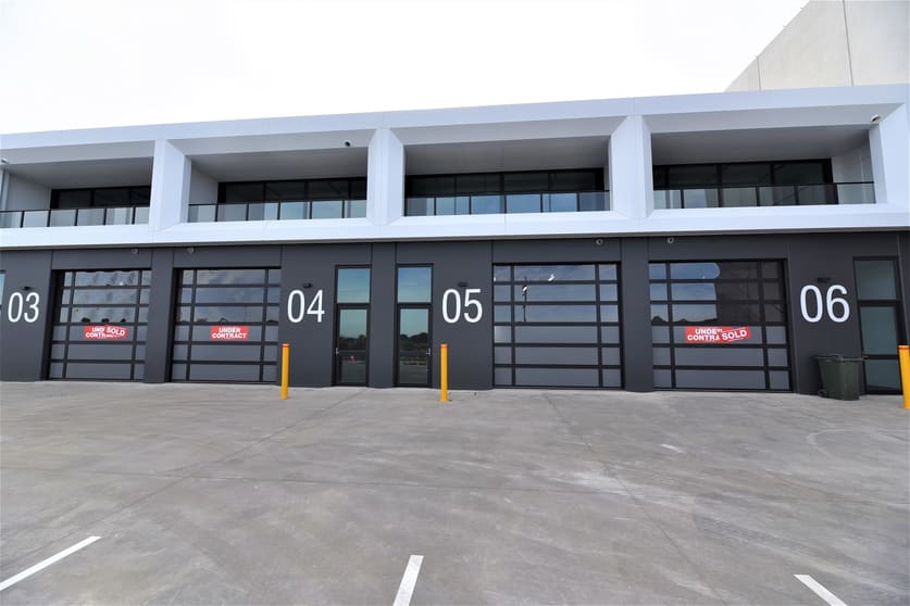 Click to view all images 276 Kororoit Creek Road Williamstown VIC 3016 - Image 1