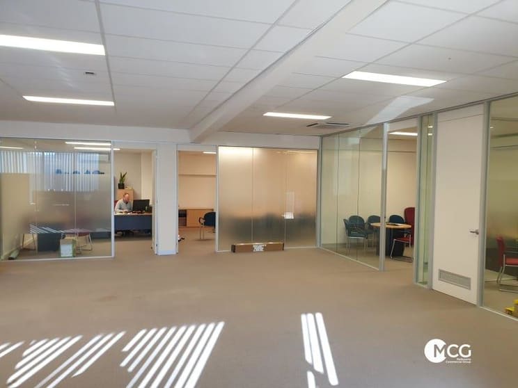 Click to view all images 1A/15 Lillee Crescent Tullamarine VIC 3043 - Image 3