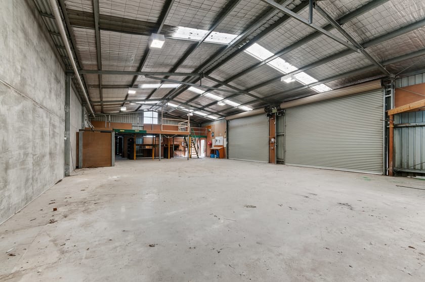 Click to view all images 18 Union Street Sale VIC 3850 - Image 2