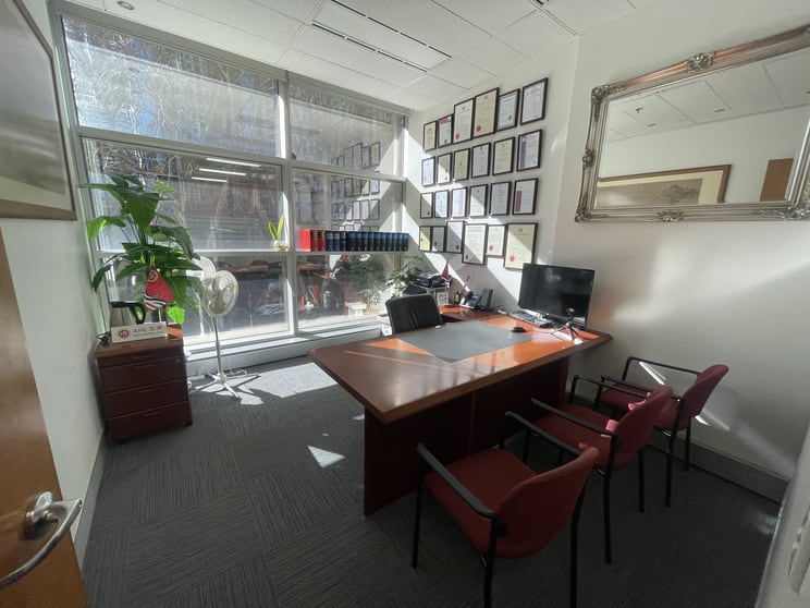 Click to view all images 1204/87-89 Liverpool St Sydney NSW 2000 - Image 3