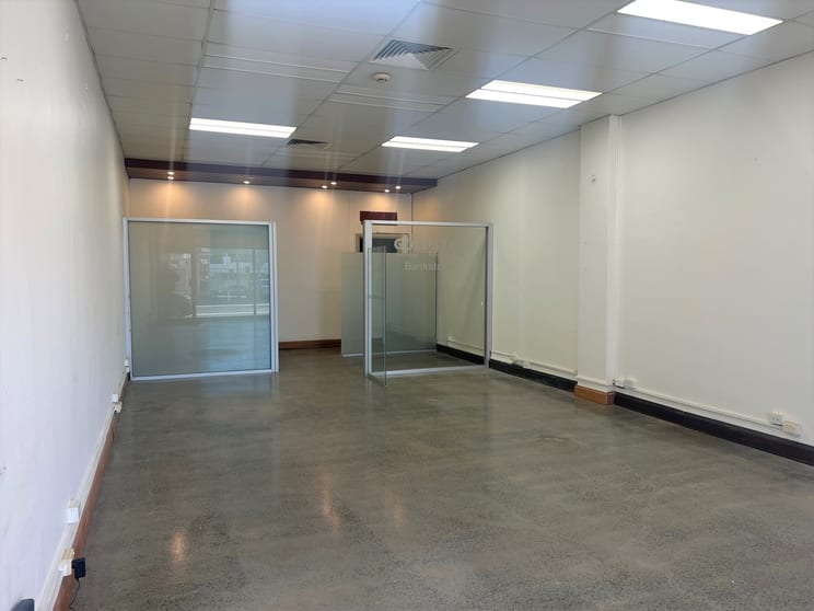 Click to view all images 355 Chapel Road Bankstown NSW 2200 - Image 2