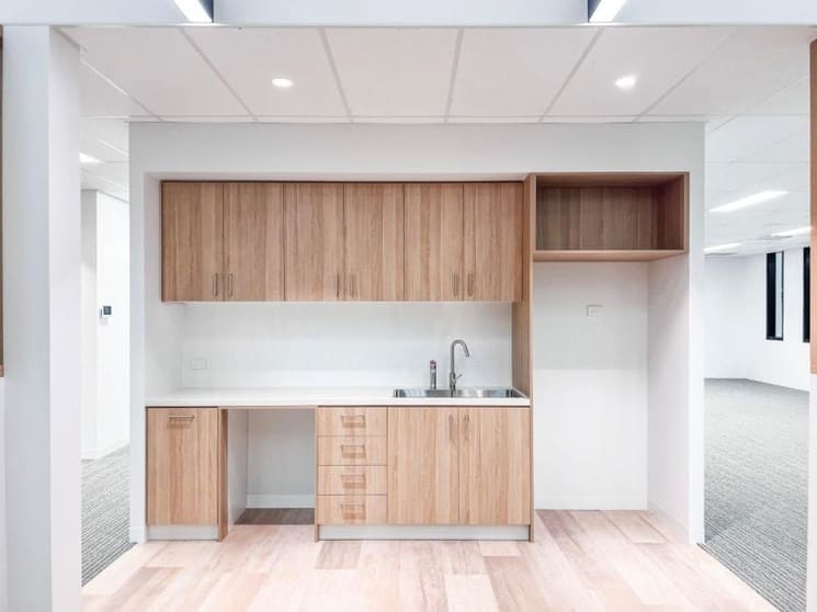 Click to view all images 4 Taubman Street Symonston ACT 2609 - Image 3