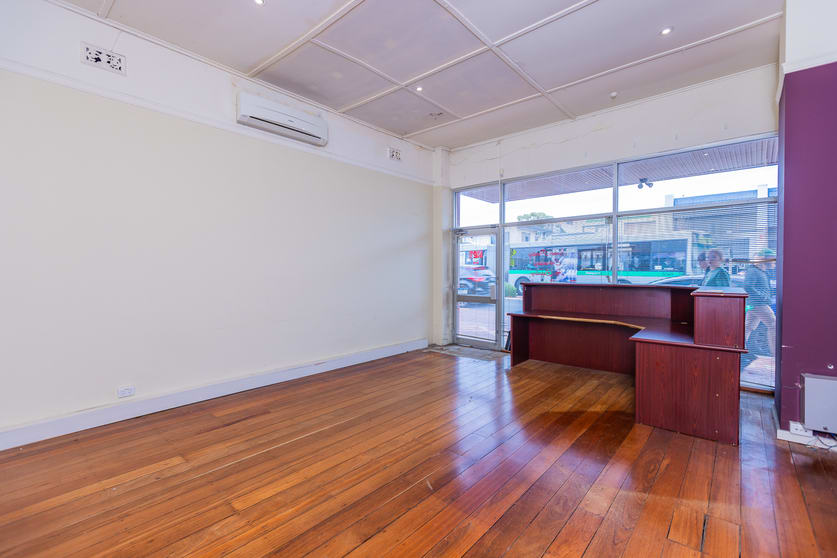 Click to view all images 875 Beaufort Street Inglewood WA 6052 - Image 3