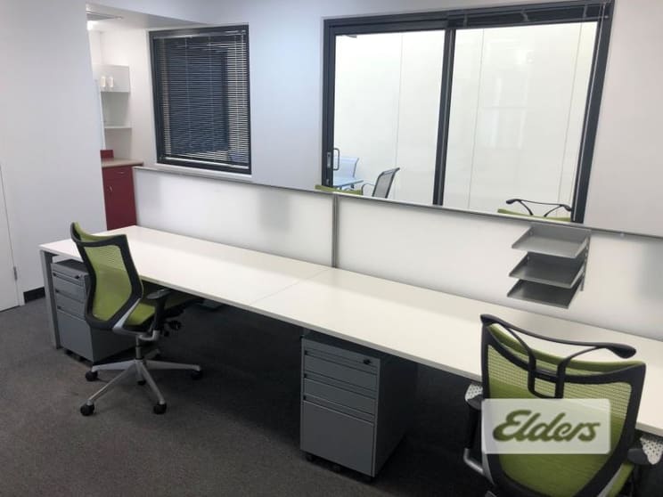 Click to view all images 4/76 Doggett Street Newstead QLD 4006 - Image 2