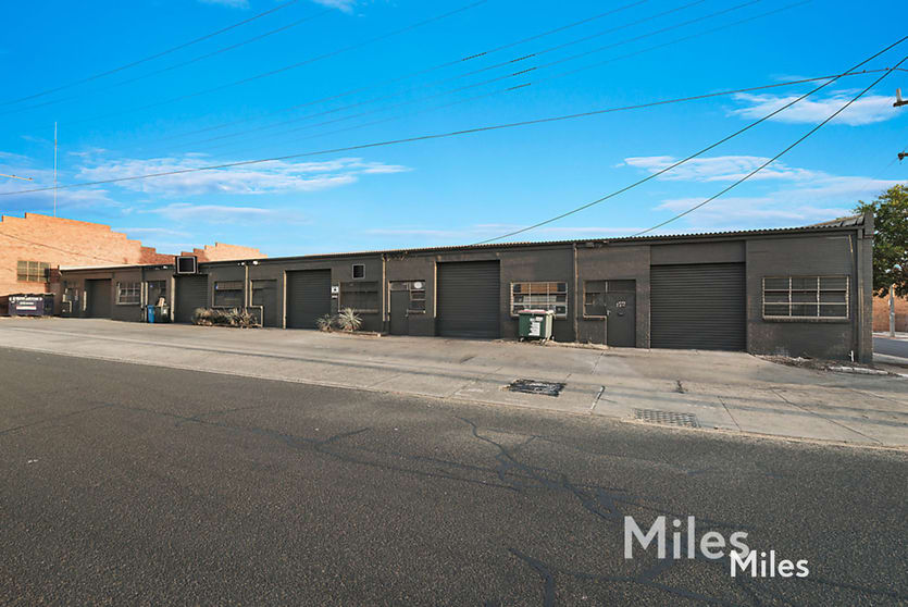 Click to view all images 3/16 Korong Road Heidelberg West VIC 3081 - Image 1