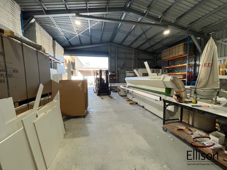 Click to view all images Shed 2/6-8 Atlantic Drive Loganholme QLD 4129 - Image 3