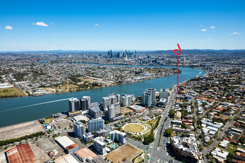 Click to view all images 456 Kingsford Smith Drive Hamilton QLD 4007 - Image 1