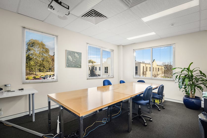 Click to view all images 6/10 Gladstone Road Castle Hill NSW 2154 - Image 1
