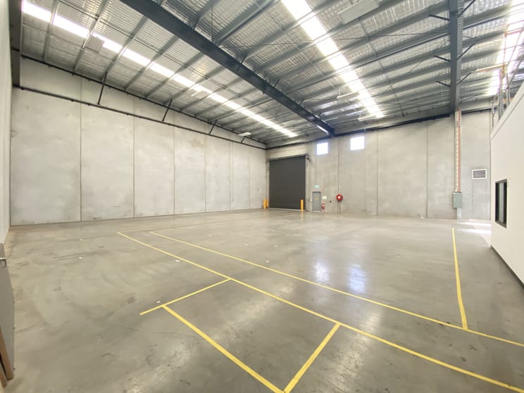 Click to view all images Unit 1/40-44 Cook Street Port Melbourne VIC 3207 - Image 2
