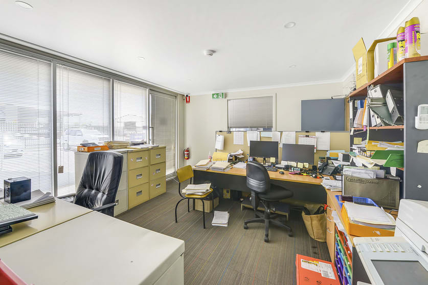 Click to view all images Unit 4, 27 Seaford Road Seaford Meadows SA 5169 - Image 3