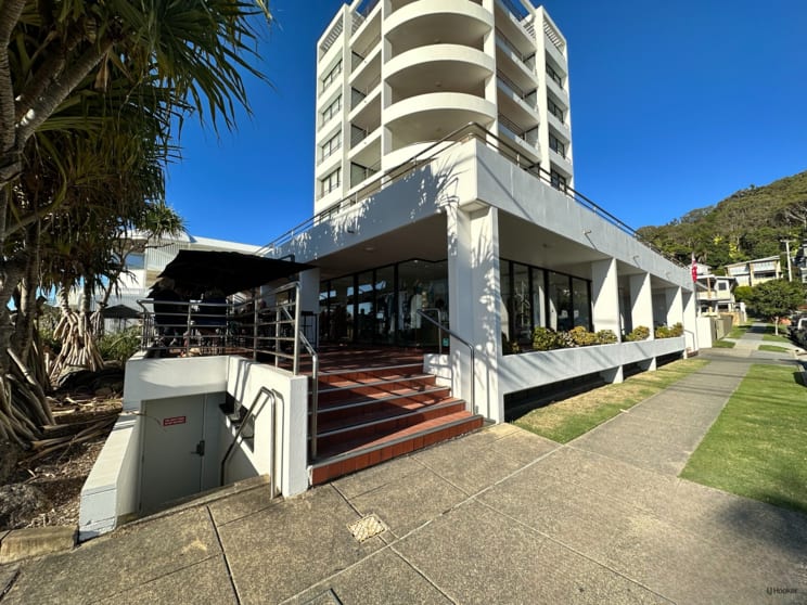 Click to view all images 3/794 Pacific Parade Currumbin QLD 4223 - Image 2