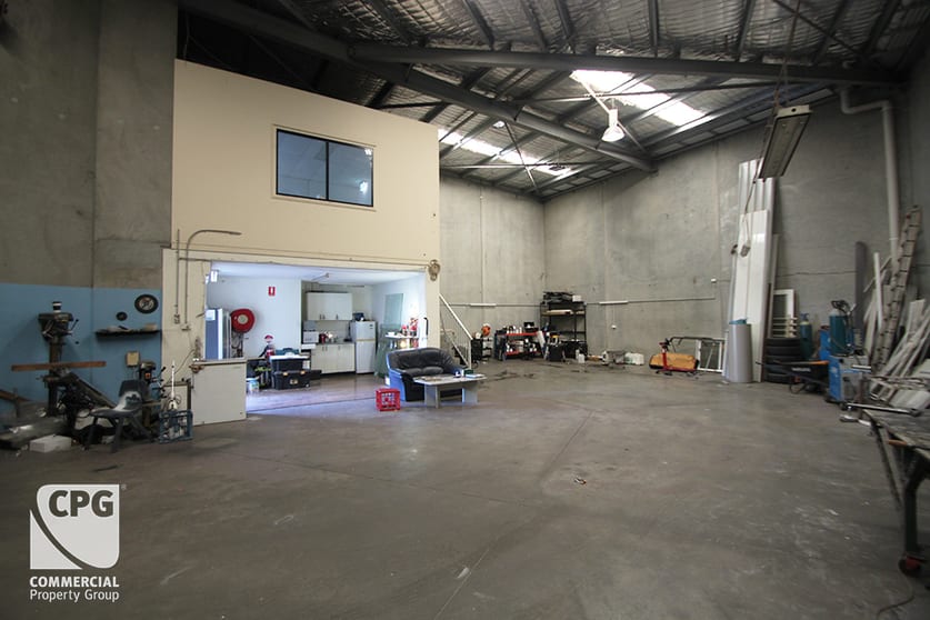 Click to view all images 15/252-256 Hume Highway Lansvale NSW 2166 - Image 2